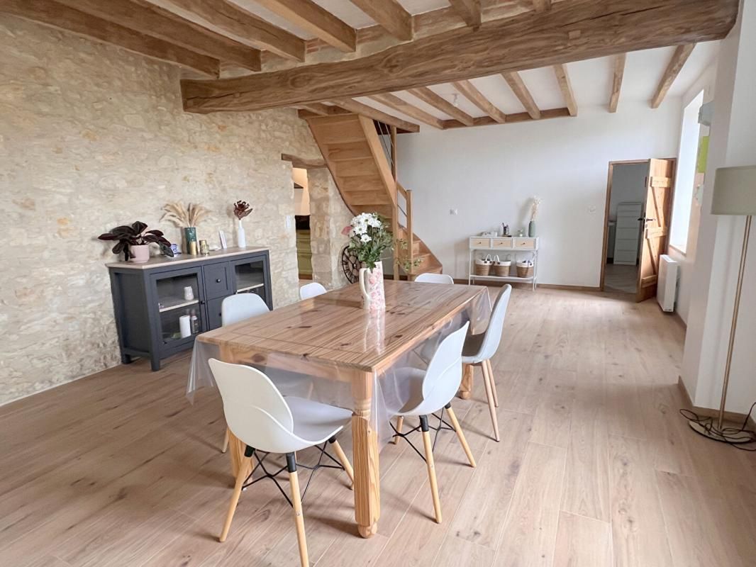 CHEMIRE-LE-GAUDIN Maison - Chemire Le Gaudin - 5 pièces - 170 m² 4