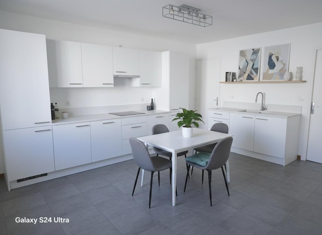 Appartement T3  de 57 m² environ au RDC avec  terrasse & jardin privatif  + cave