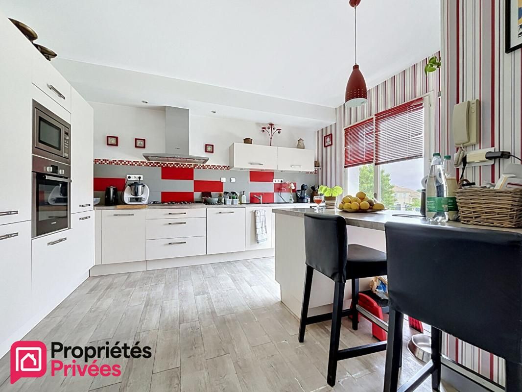 LAVAUR Maison Lavaur 6 pièces 184 m2 2