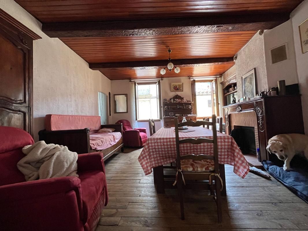 PRATS-DE-MOLLO-LA-PRESTE Maison de ville 13 pièces de 190 m2 dans le centre de Prats De Mollo La Preste 2