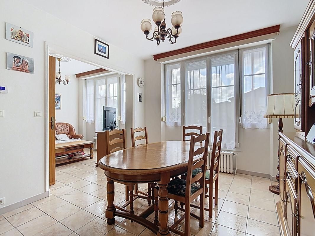 SAINT-MAX 54130 Saint-Max, Maison soignée avec jardin, véranda et sous-sol complet 4