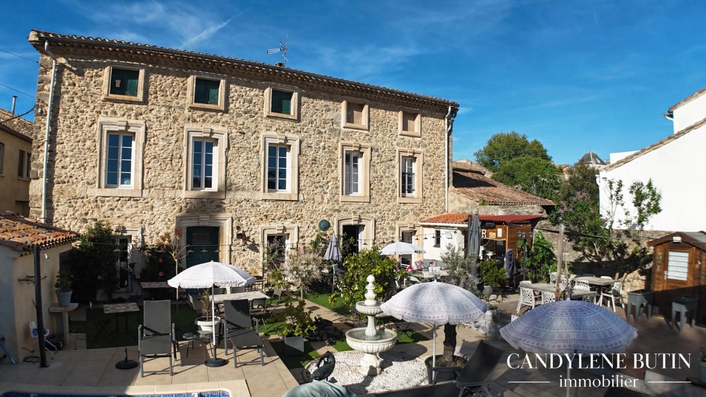 Élégante maison de Maitre en pierre de 320m2