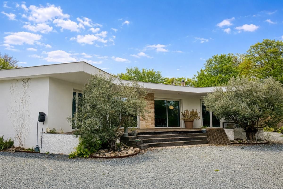 TRELISSAC A vendre, superbe maison d'architecte, 190 m², à Trélissac 24750 1