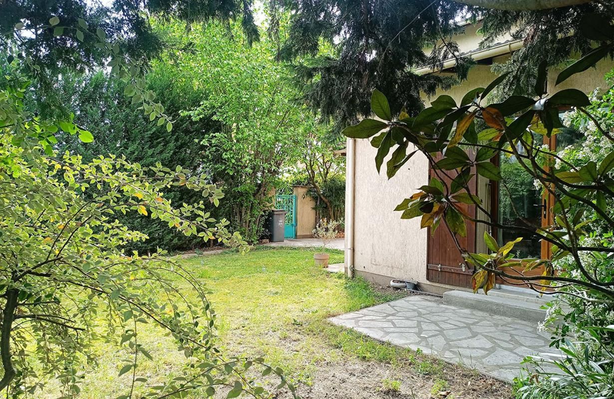 LE PERREUX-SUR-MARNE Maison Familiale 6 pièces 118m² LE PERREUX SUR MARNE (94170) 3