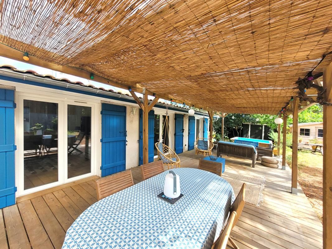 LEGE-CAP-FERRET Maison Lege Cap Ferret 6 pièce(s) 120 m2 1