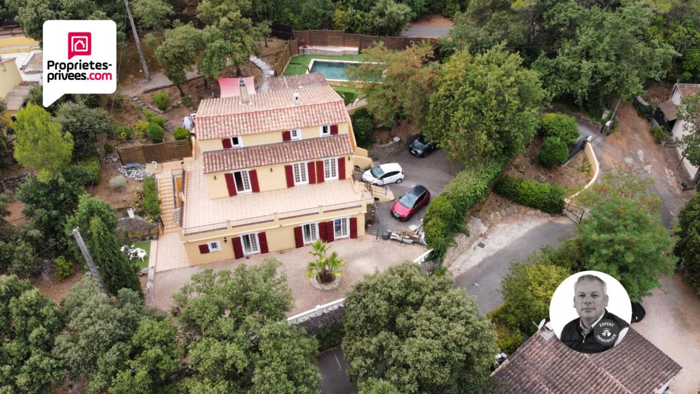 TRANS-EN-PROVENCE MAISON 205 m² -  2 Logements Piscine & 2 Garages 1