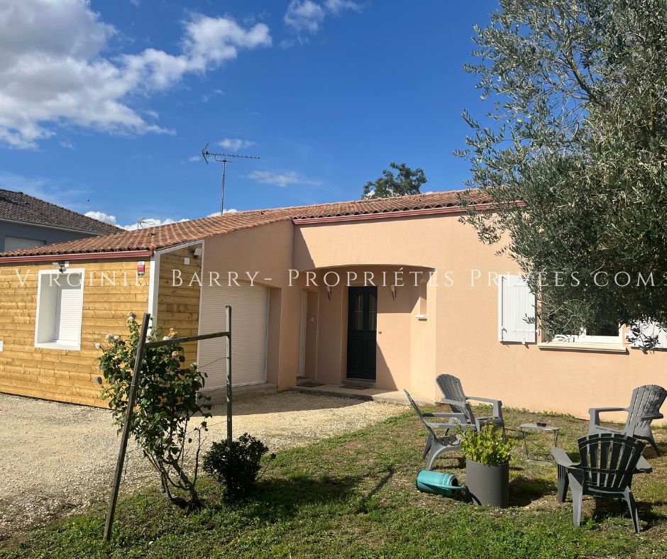 BORDS BELLE MAISON DE PLAIN PIED DE 150 M² NON MITOYENNE 3