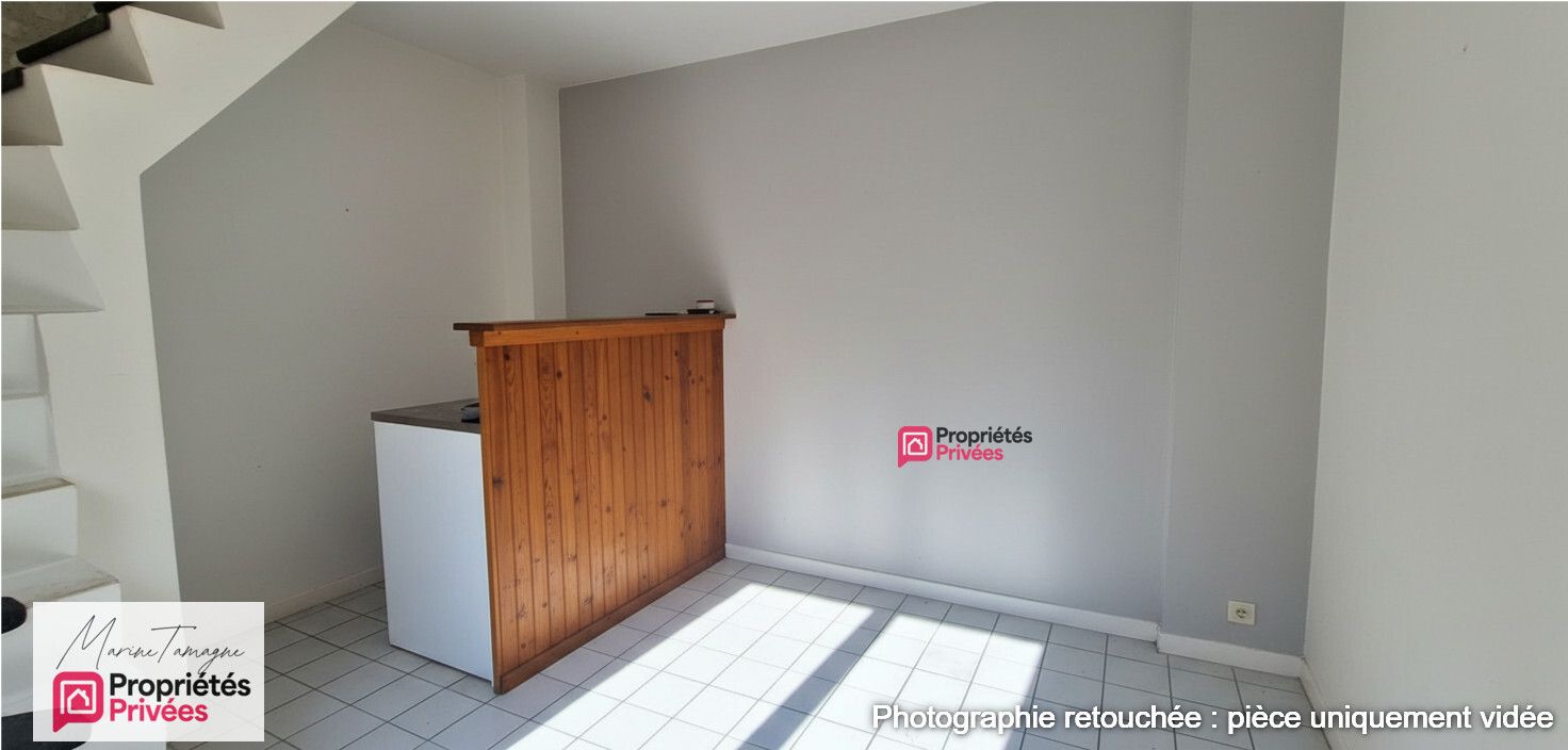 COMPIEGNE Studio en duplex avec chambre en mezzanine, rue piétonne Compiègne 3