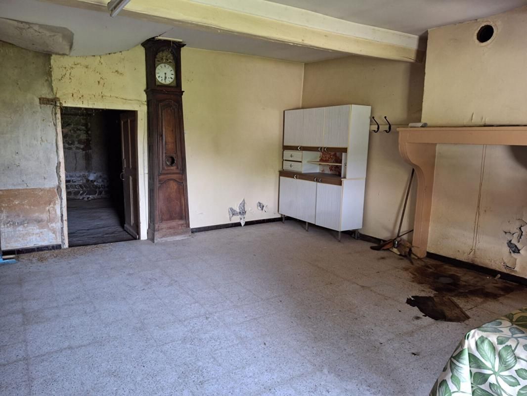BRESSOLLES Maison Bressolles 4 pièces 97 m2 4