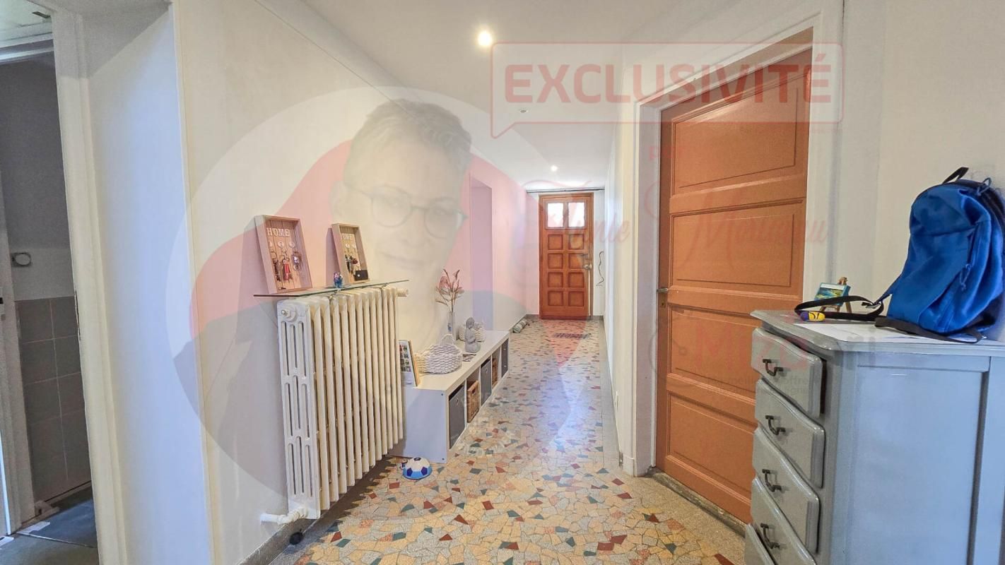 Maison 150 m², 4 chambres, garage et jardin en centre ville, possible 2 appts