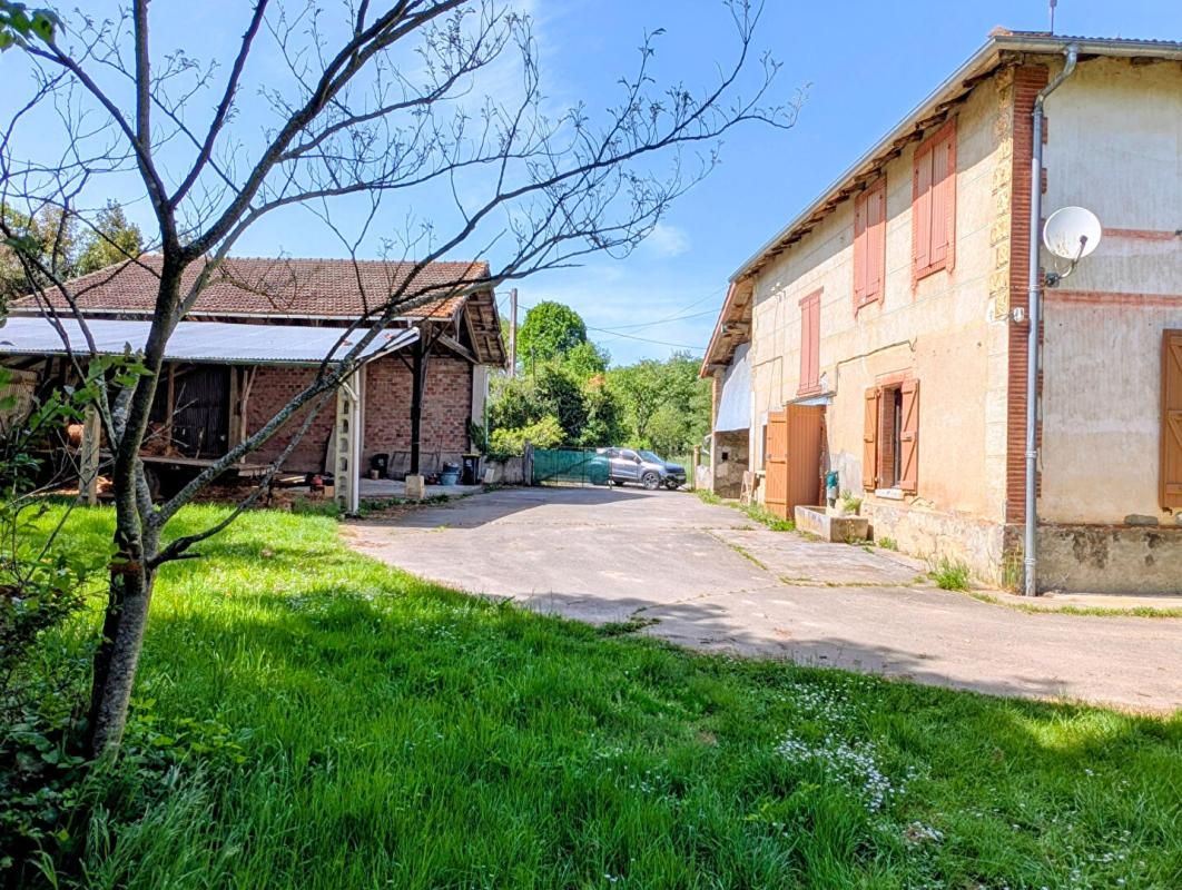 LE FOUSSERET Le Fousseret, Maison à rénover de 178 m² sur terrain de 3000 m² 2