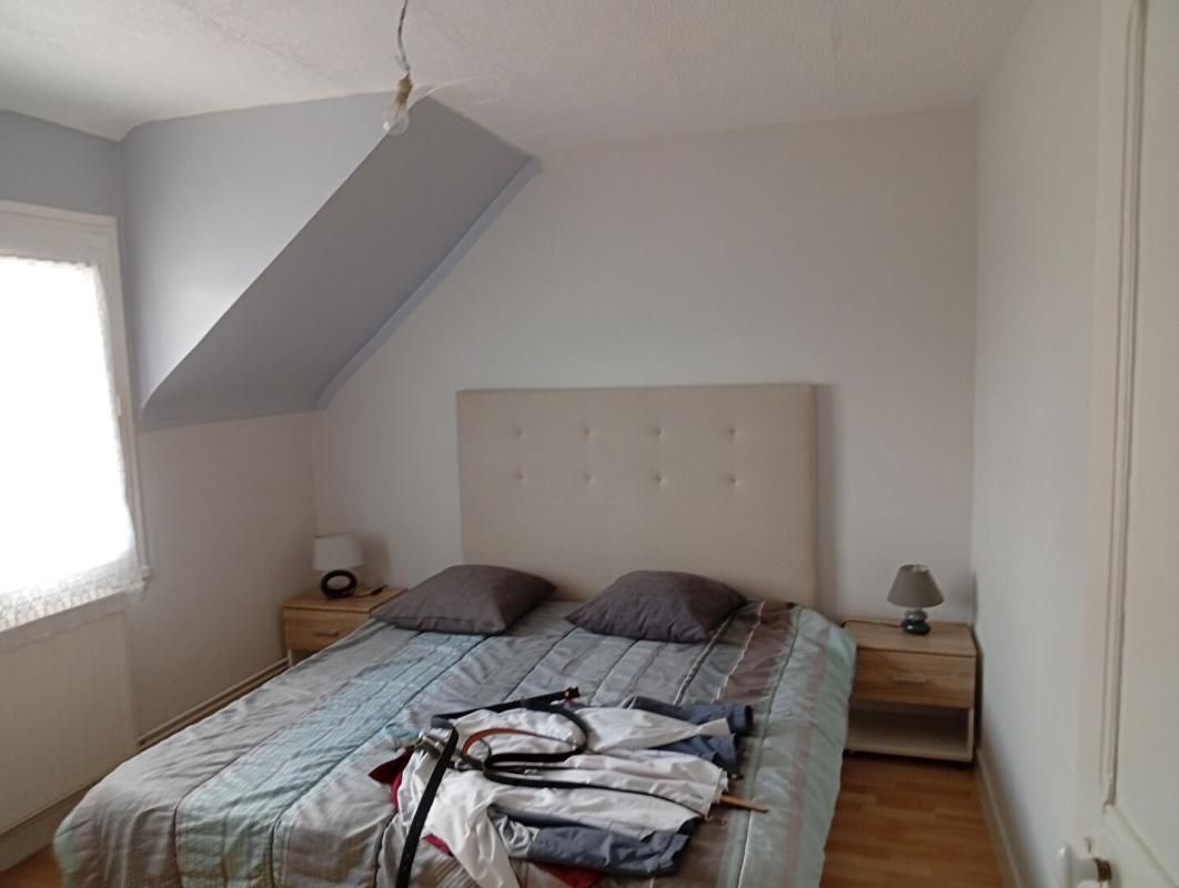 CROUZILLES A VENDRE MAISON RENOVEE RARE / 37220 CROUZILLE / 127M²/ DPE  C / 4 CH / SPAS FERMER 4