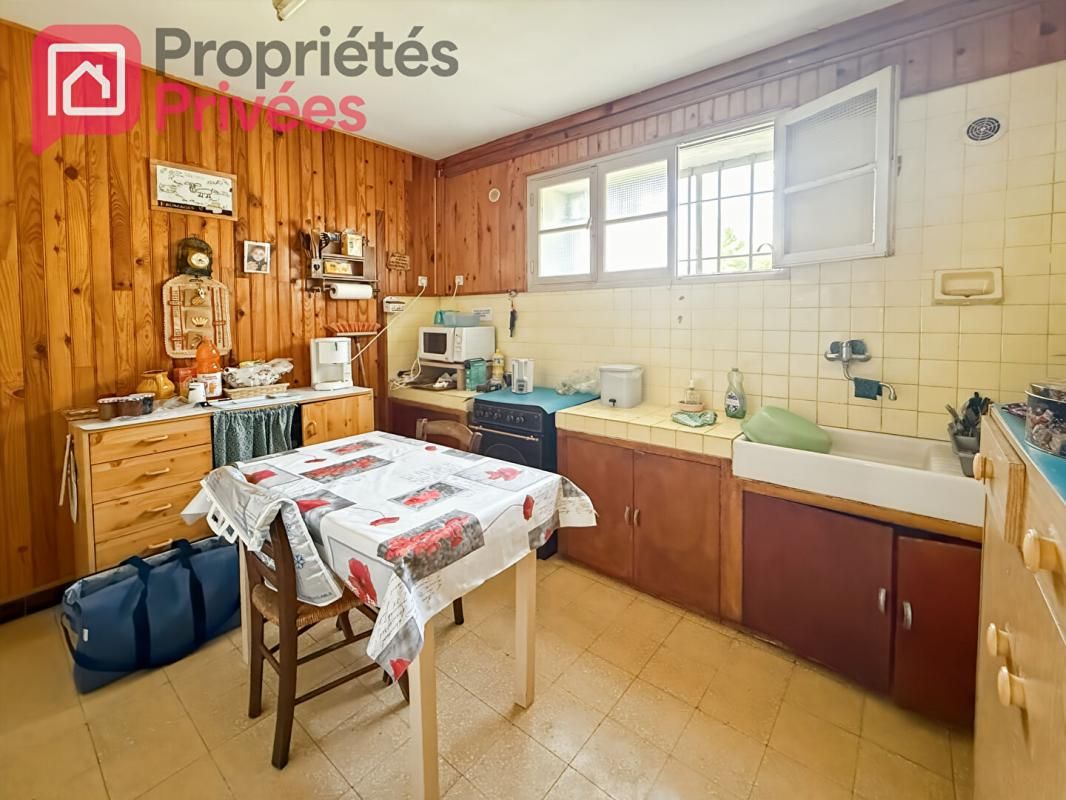 TARASCON GRANDE MAISON A RENOVER 166 M2 PROCHE CENTRE VILLE 4