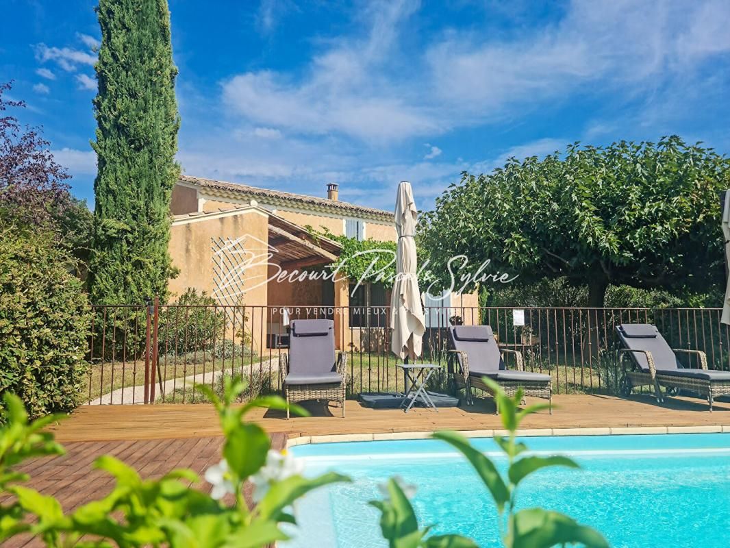 BEDOIN Charmante maison provençale avec piscine sur terrain 1345m2 arboré 3