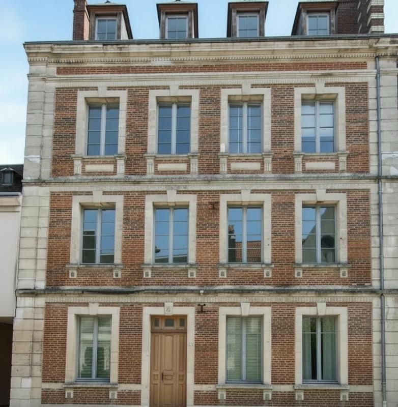YVETOT Demeure de prestige en centre ville d'Yvetot 1