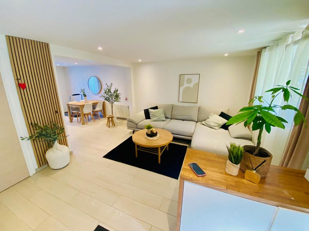 CROISSY-BEAUBOURG Maison Croissy Beaubourg 76 m2 1