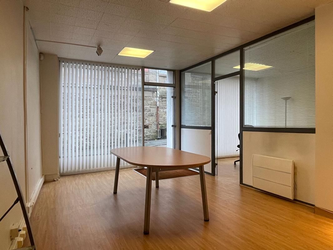 QUIMPER LOCAL + APPARTEMENT T2- Hypercentre Quimper 3