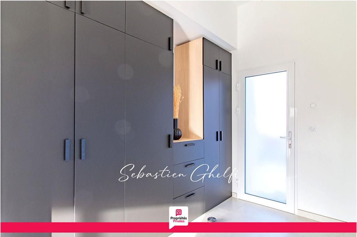 ROMORANTIN-LANTHENAY belle maison de plain-pied avec 4 chambres dont 1 suite avec garage 2