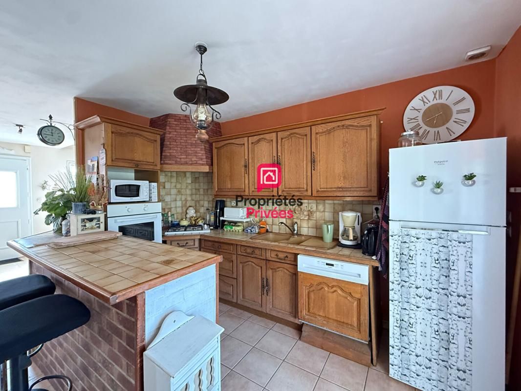 CHINON Maison Chinon 5 pièce(s) 140 m2 Terrain 2300m2 3