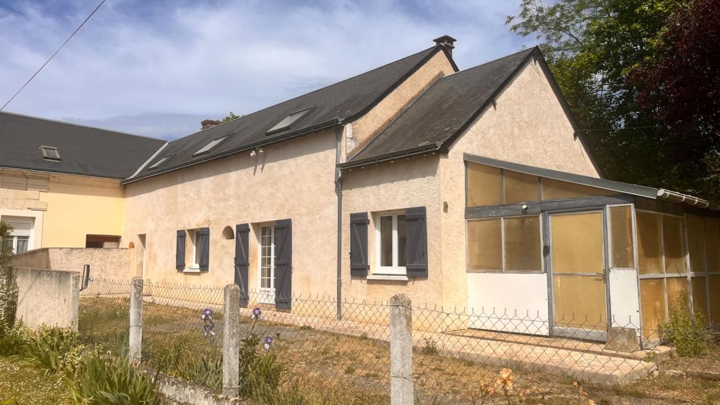 CHATEAU-DU-LOIR Maison Montval Sur Loir 5 pièce(s) 121 m2  - 3 chambres 1