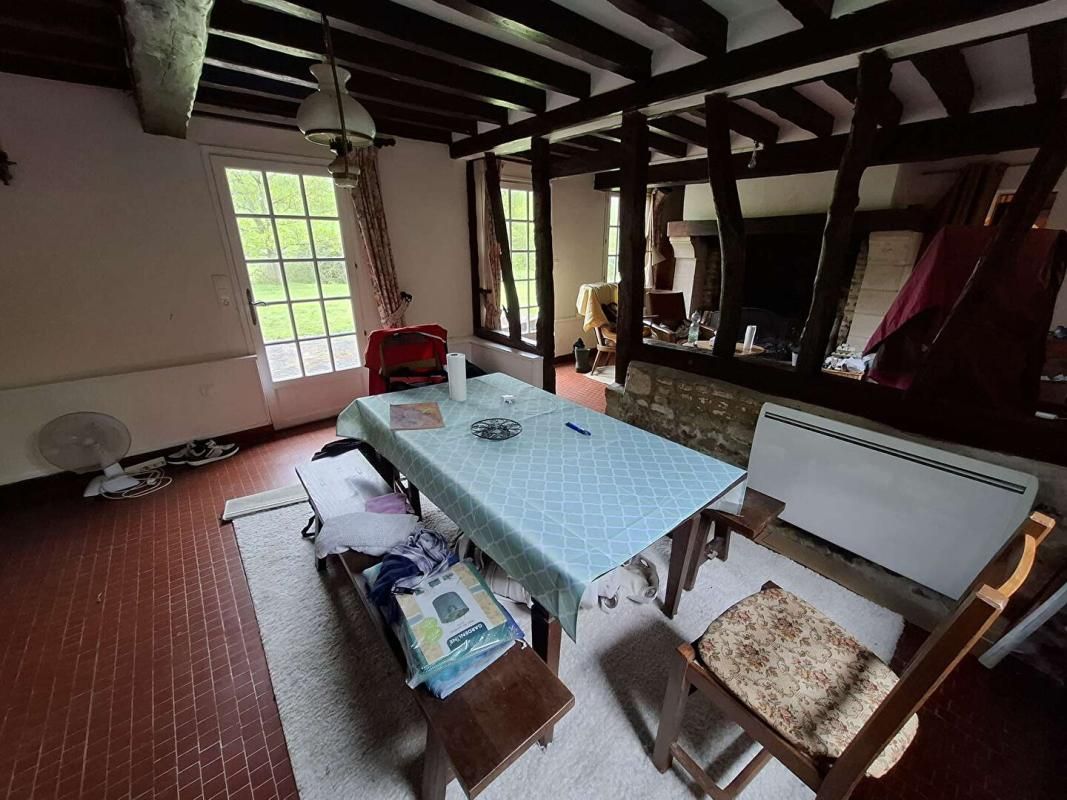 AUBRY-LE-PANTHOU Maison de campagne en colombage 6 pièce(s) 87 m2 + terrain 4