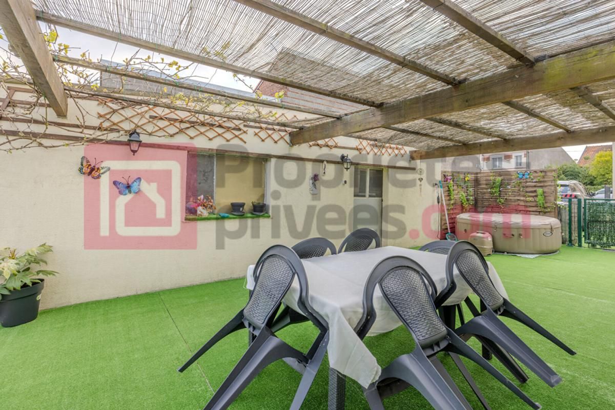 OSTRICOURT Grande maison 4 chambres sur 700 m² de terrain -  Ostricourt 1