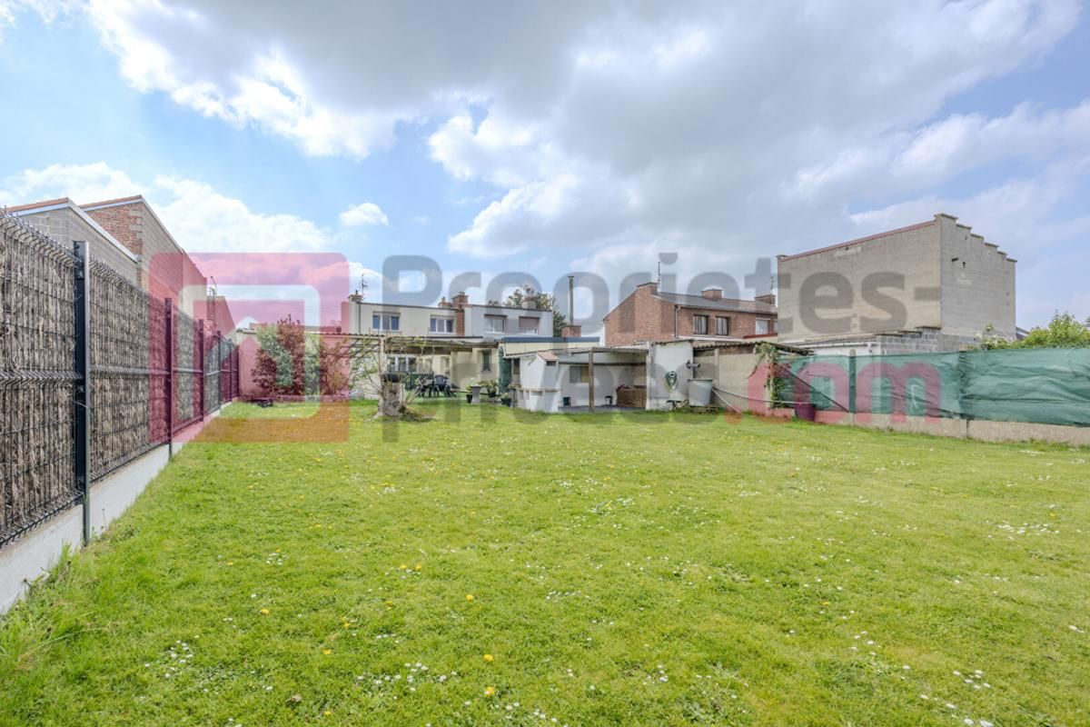 OSTRICOURT Grande maison 4 chambres sur 700 m² de terrain -  Ostricourt 2