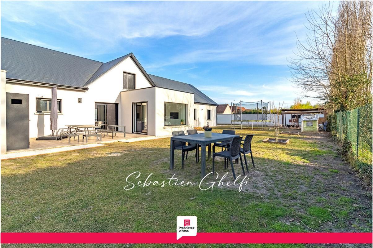 ROMORANTIN-LANTHENAY belle maison contemporaine avec 4 chambres dont 2 suites-bureau 2