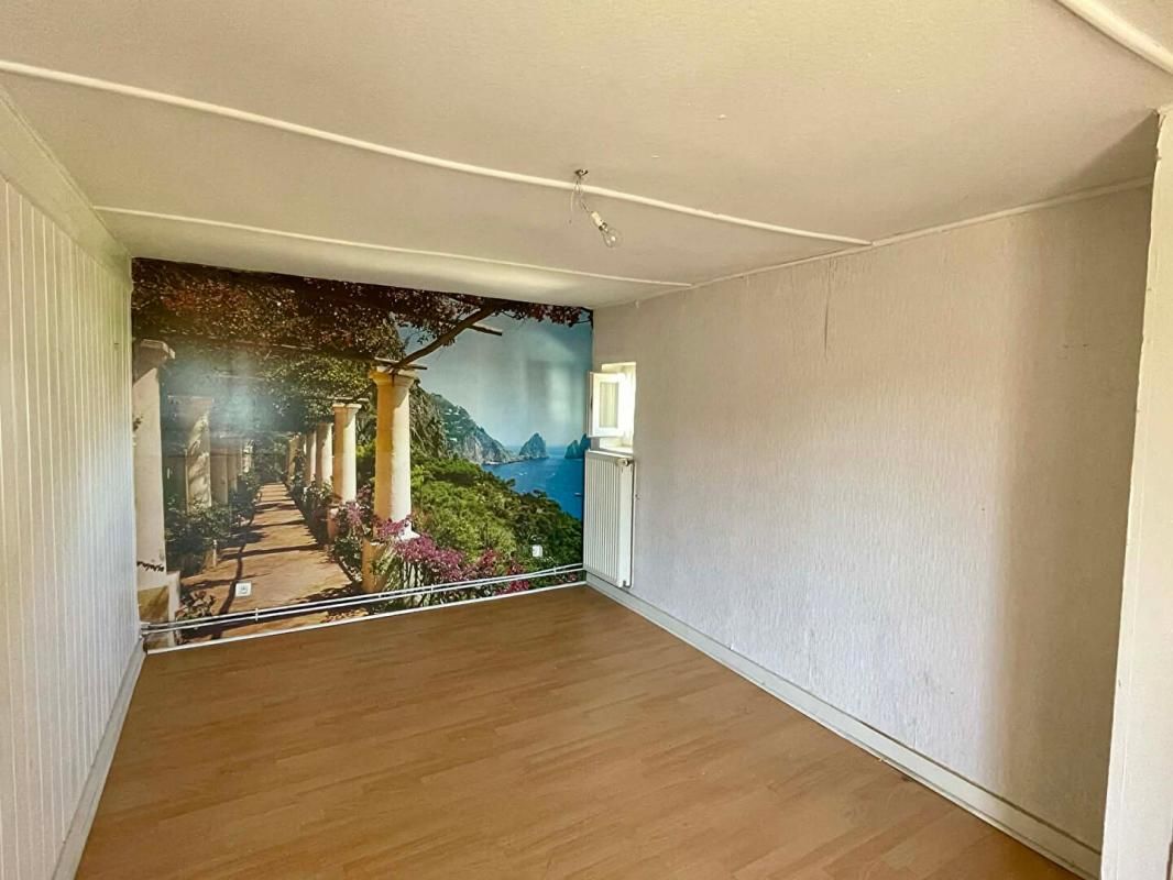 MARCILLY-LE-CHATEL Maison Marcilly Le Chatel 4 pièces 93 m2 2