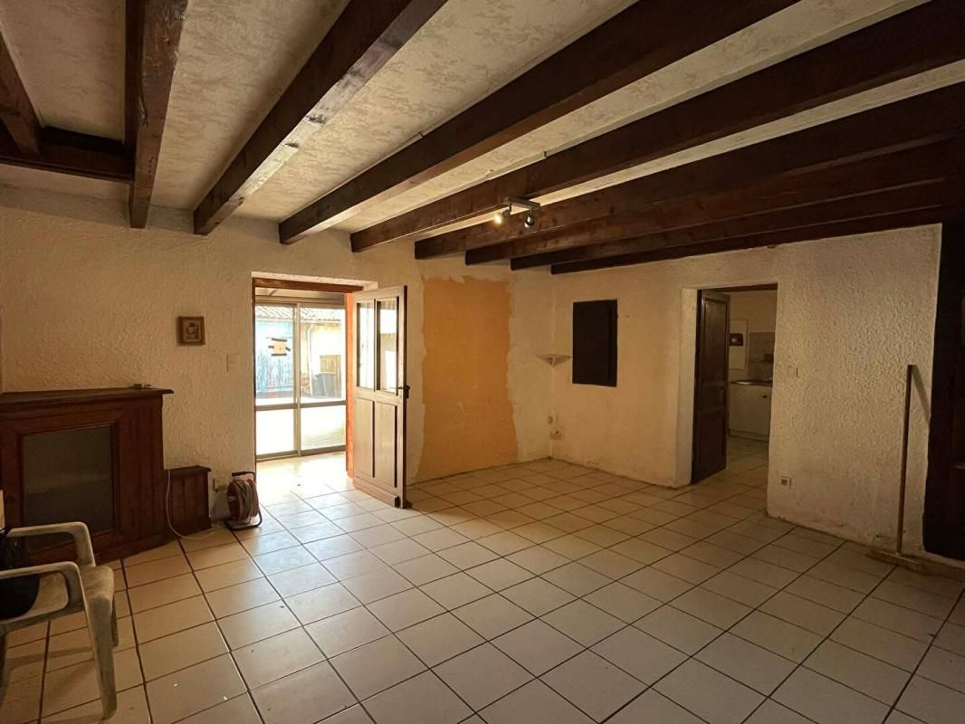 MARCILLY-LE-CHATEL Maison Marcilly Le Chatel 4 pièces 93 m2 4