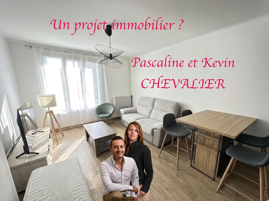 SALON-DE-PROVENCE T3 lumineux rénové centre-ville Salon-de-Provence 1