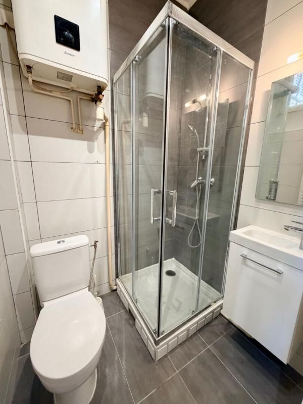 SAINT-DENIS Appartement Saint Denis 1 pièce(s) 25.73 m2 3