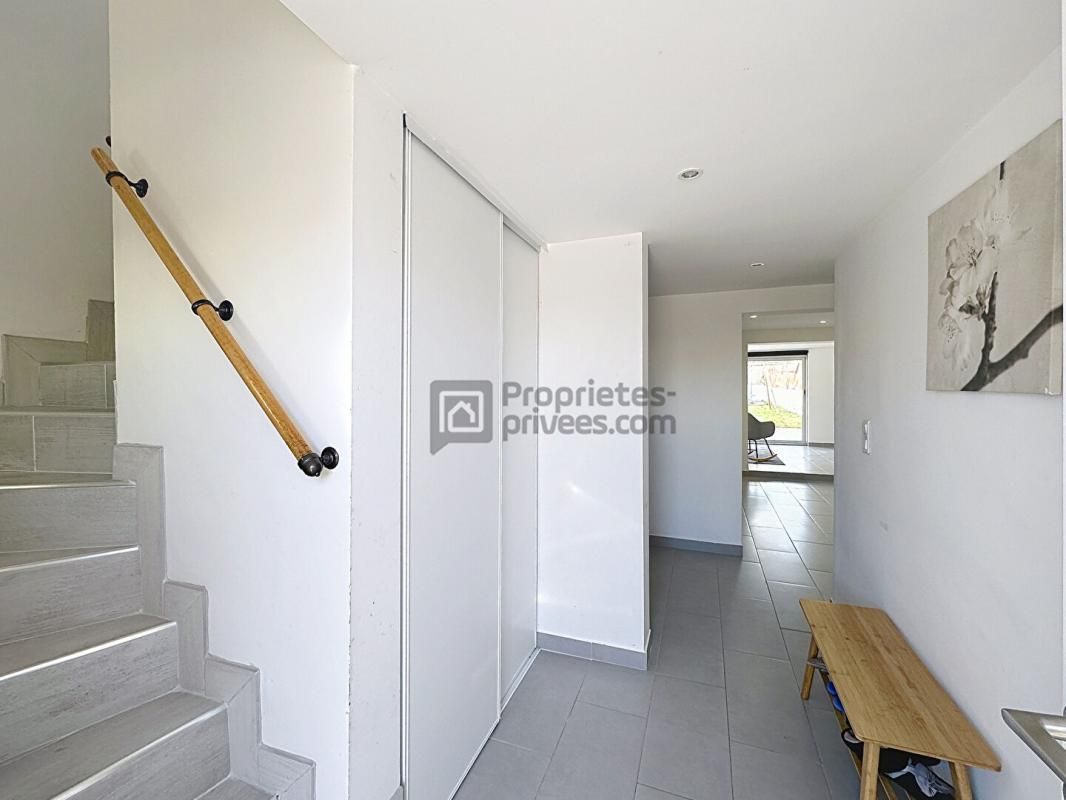 GRETZ-ARMAINVILLIERS Maison Gretz Armainvilliers GRAND GARAGE et DEPENDANCE 4