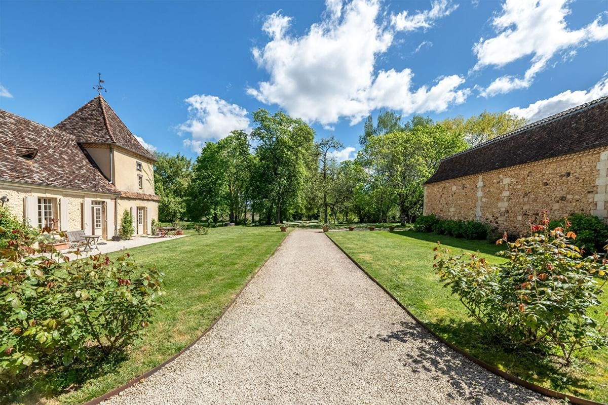 VAL DE LOUYRE ET CAUDEAU Superbe Chartreuse du XVIIIe siècle située entre Périgueux et Bergerac 4