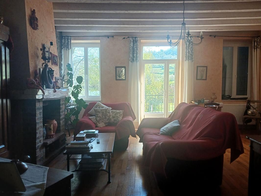 MACORNAY Maison Macornay 6 pièce(s) 141.30 m2 3