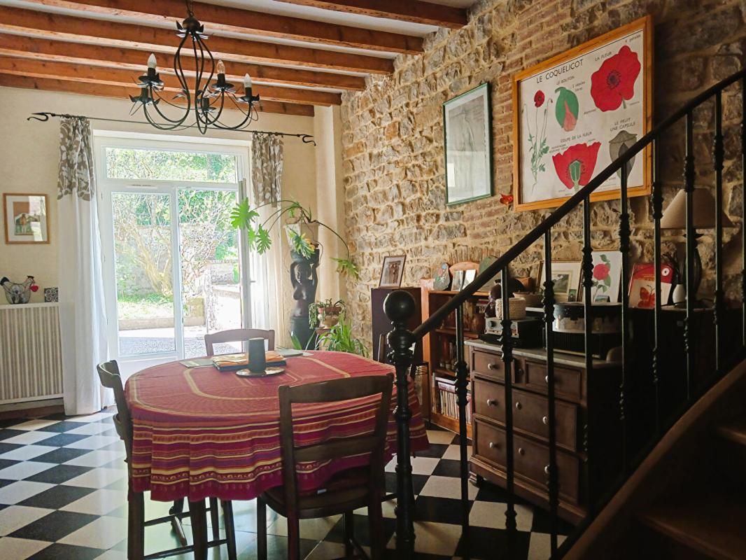 MACORNAY Maison Macornay 6 pièce(s) 141.30 m2 4