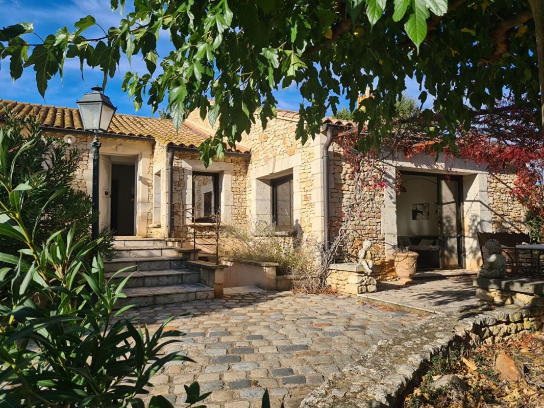 ROUSSILLON Villa 3 chambres avec jardin à Roussillon en Luberon 1