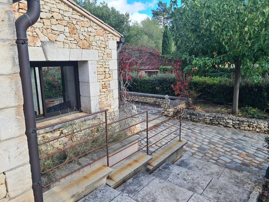 ROUSSILLON Villa 3 chambres avec jardin à Roussillon en Luberon 3