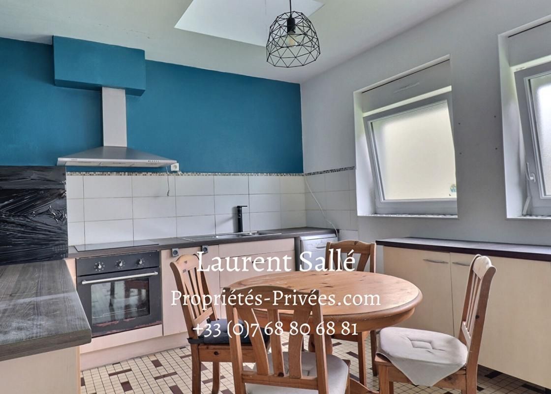 PLUHERLIN Maison  centre bourg: 5 pièce(s) 133 m2 4