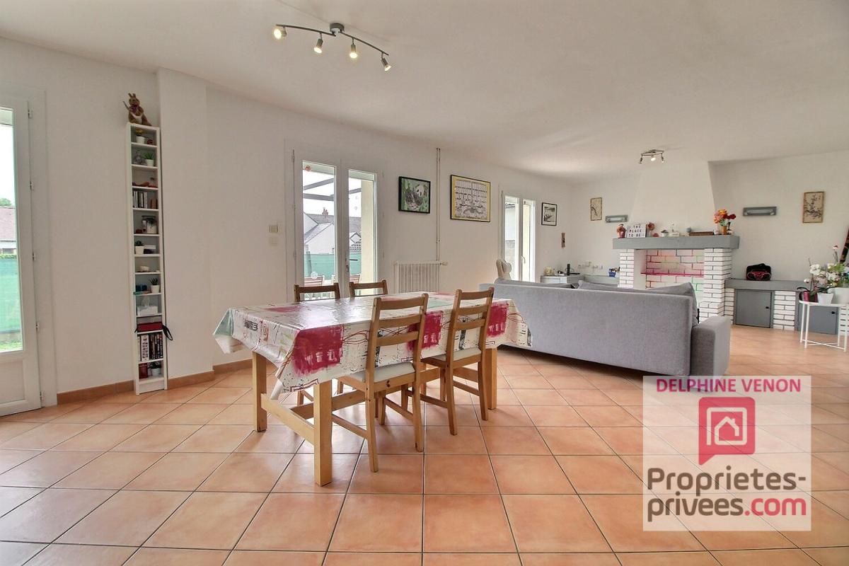 CHATEAUNEUF-SUR-LOIRE Exclusvité - Maison 3 chambres + bureau à 2 pas des écoles et des commerces à Châteauneuf sur Loire 3