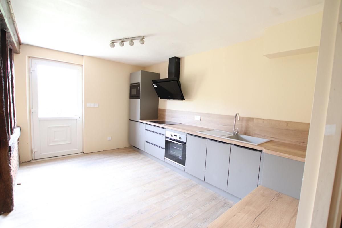 LANQUETOT CHARMANTE MAISON DE CAMPAGNE 6 PIÈCES 2