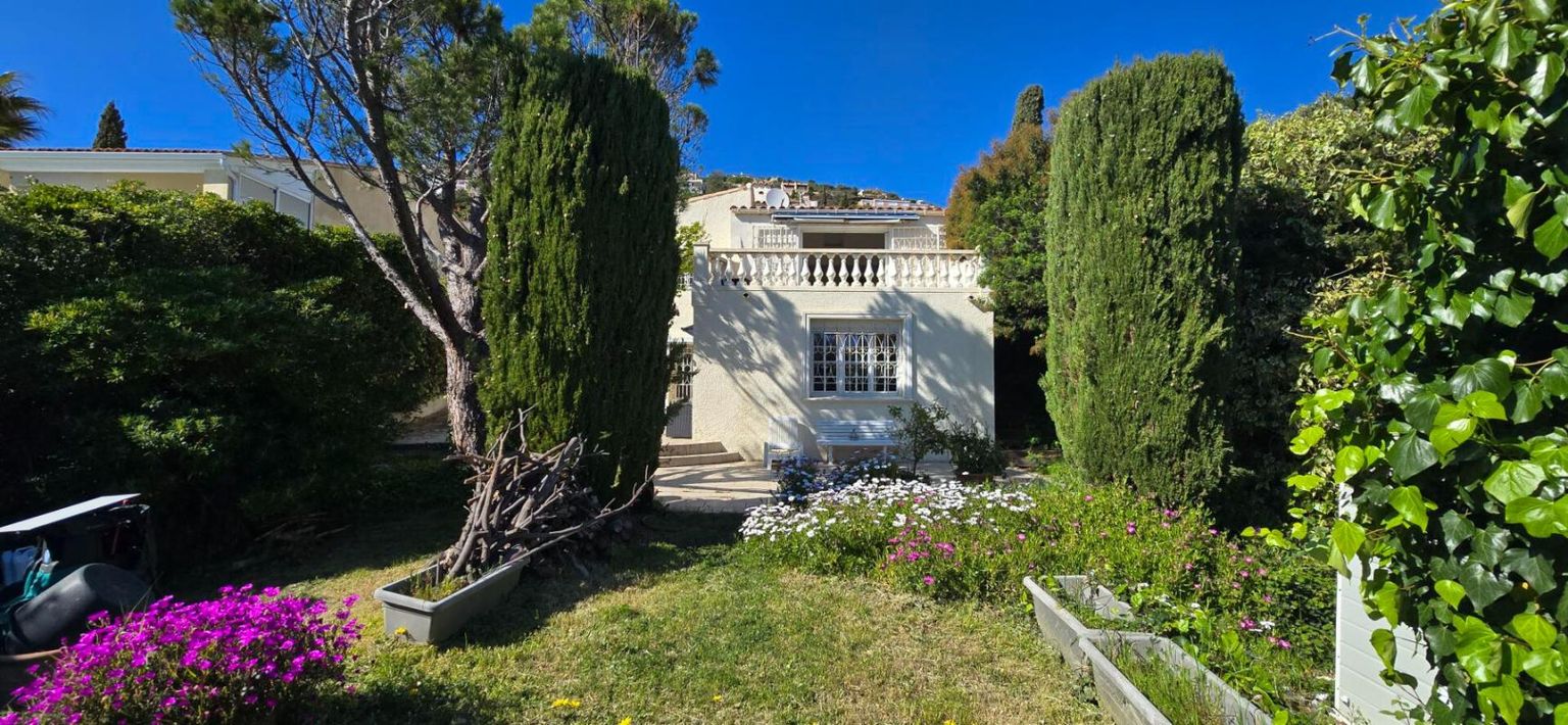 SAINT-RAPHAEL VILLA 150m² - ANTHÉOR - VUE MER PANORAMIQUE - DOMAINE PRIVÉ 4