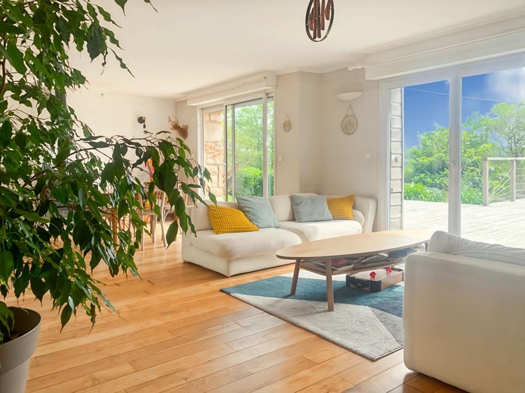 MONTERBLANC Maison 200 m2 à 10 mns de Vannes 4