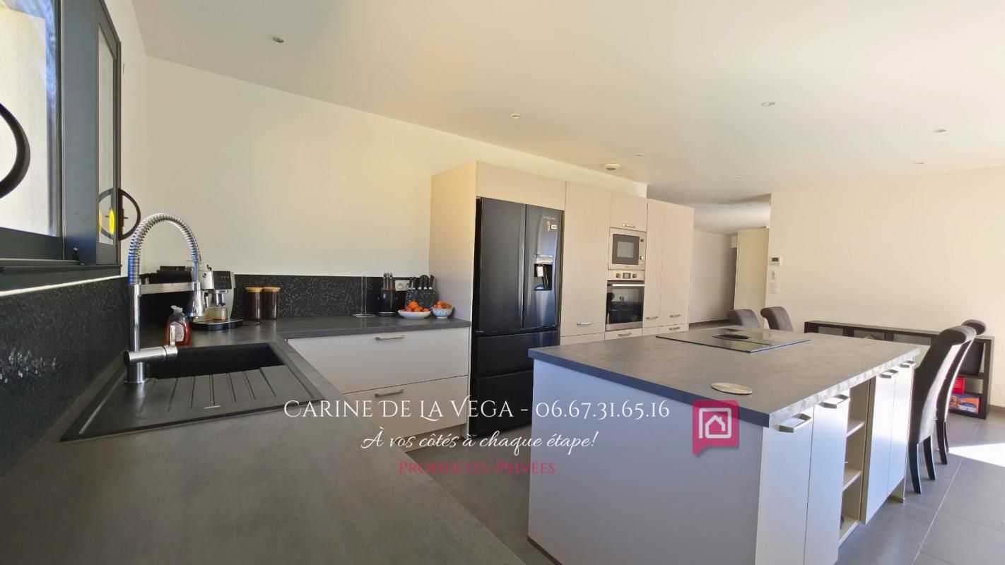 TOURBES Villa contemporaine plain-pied de 127m² avec piscine à deux pas de Pézenas 3