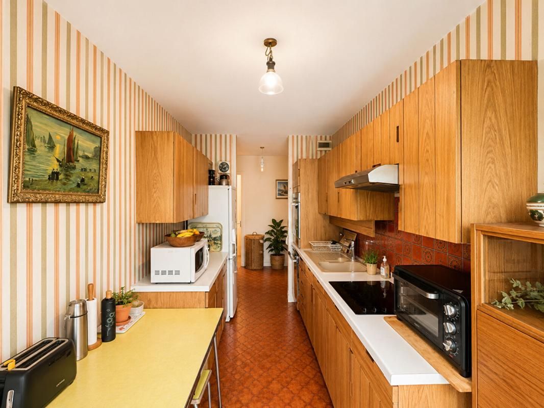 NANTES Appartement T5 avec garage Rés. Les PROVINCES 4