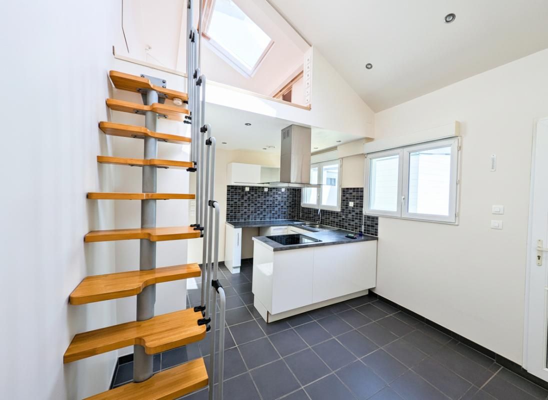 CARQUEFOU Maison Carquefou 2 pièces  21 m2  carrez  29 m² utiles 3