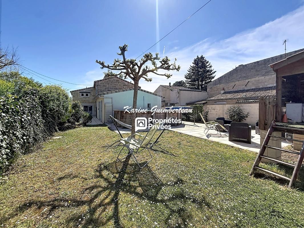 LIBOURNE Maison familiale avec jardin au calme- Proche Condat 1