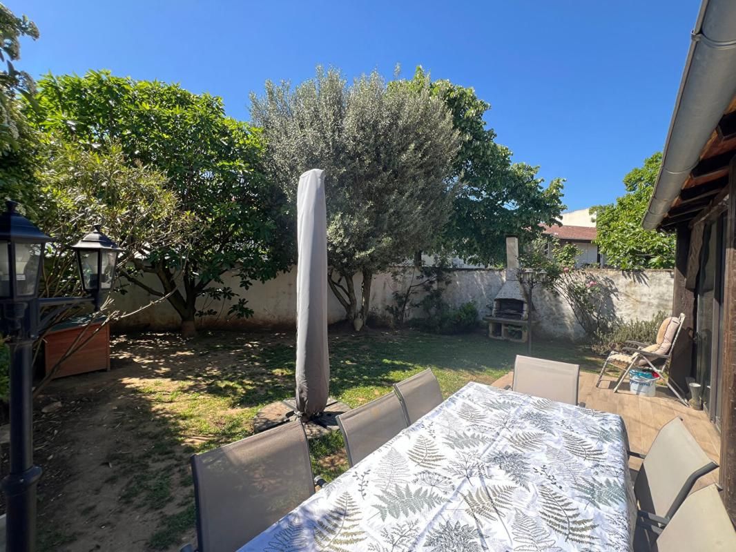 VALENCE Maison Valence 5 pièce(s) 90 m2, garage 3