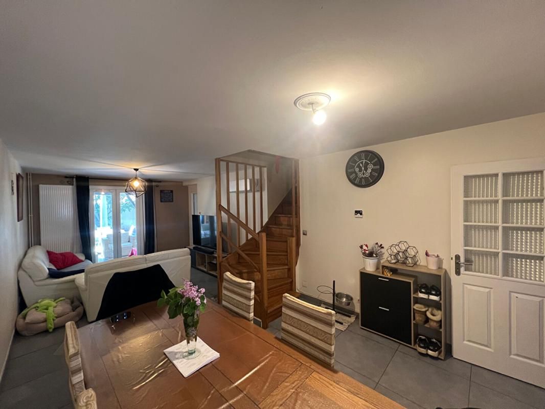 VALENCE Maison Valence 5 pièce(s) 90 m2, garage 4