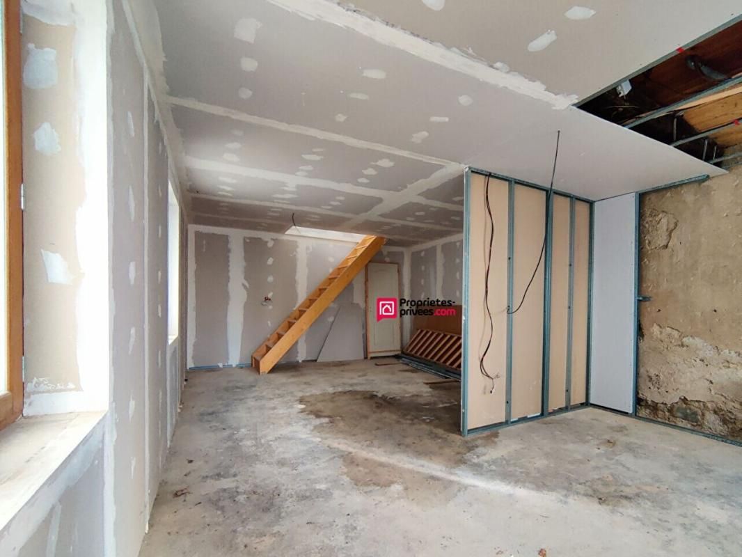 AZILLE Maison T3 - 70 m² à rénover - 2 chambres  - Azille -  57 000 1